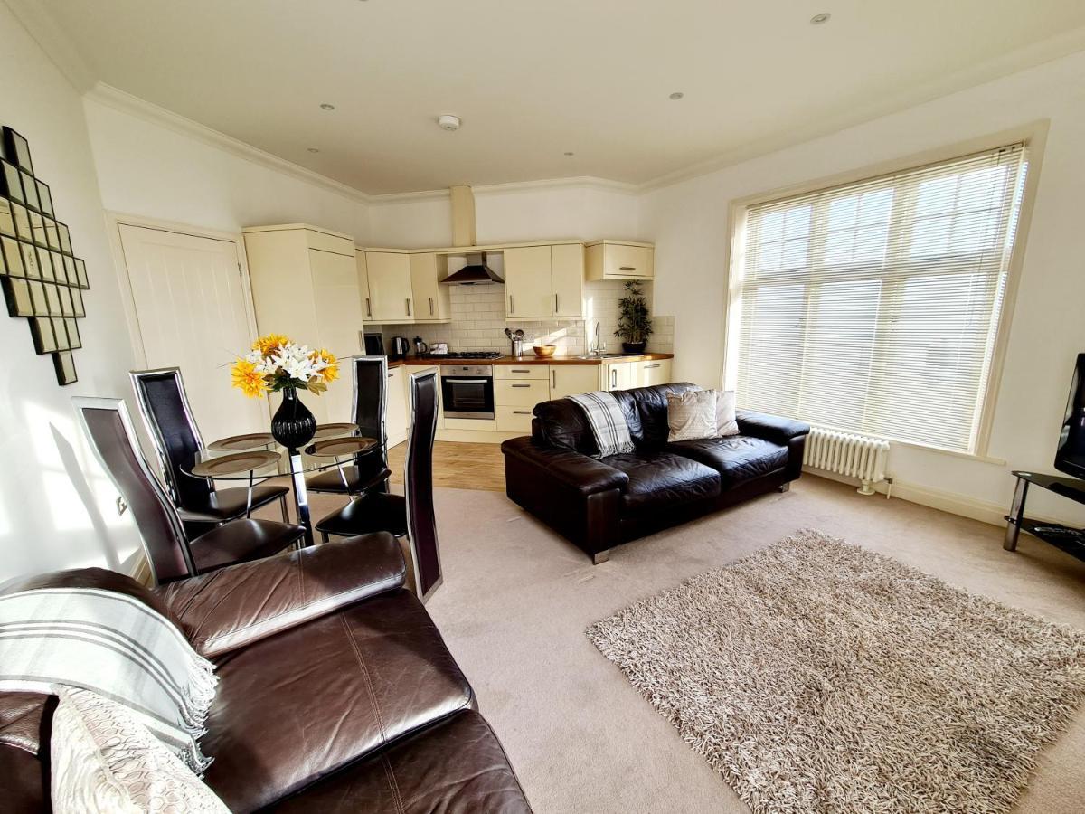 Vitamin Sea Beachfront Apartment Ramsgate - Sleeps 4 ภายนอก รูปภาพ